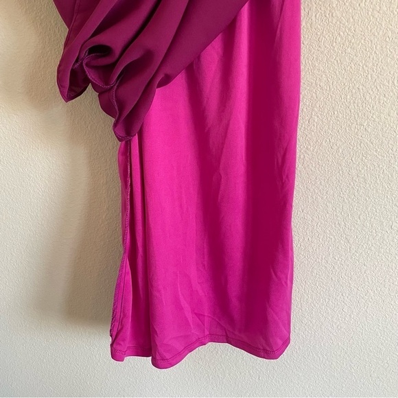 The Vanity Room V-Neck Sleeveless Shift Dress Pink Medium NWOT - Picture 4 of 8